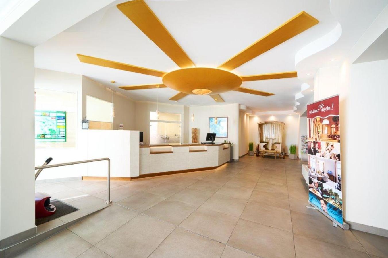 צינוביץ Strandhotel Luise Von Preussen מראה חיצוני תמונה